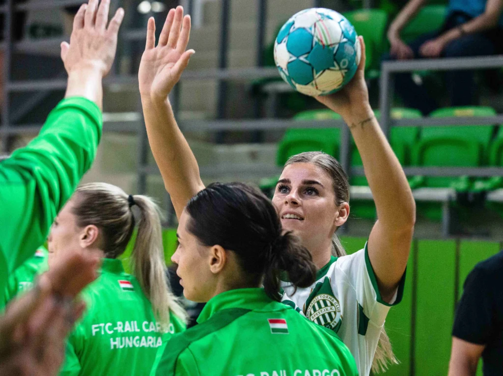 Női_kézilabda_FTC-Mosonmagyaróvár.2