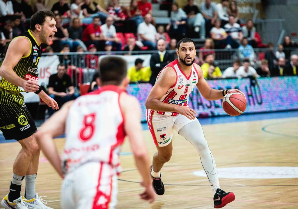 Kosárlabda_Honvéd-Falco.6