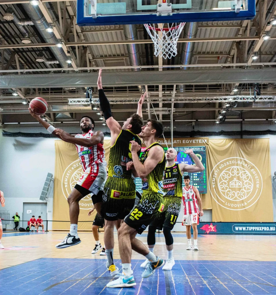 Kosárlabda_Honvéd-Falco.4